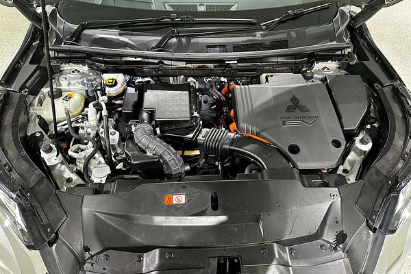 2023 Mitsubishi Outlander PHEV Exceed ZM