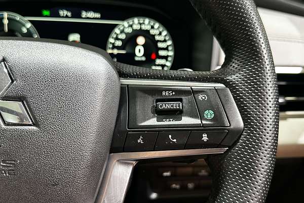 2023 Mitsubishi Outlander PHEV Exceed ZM