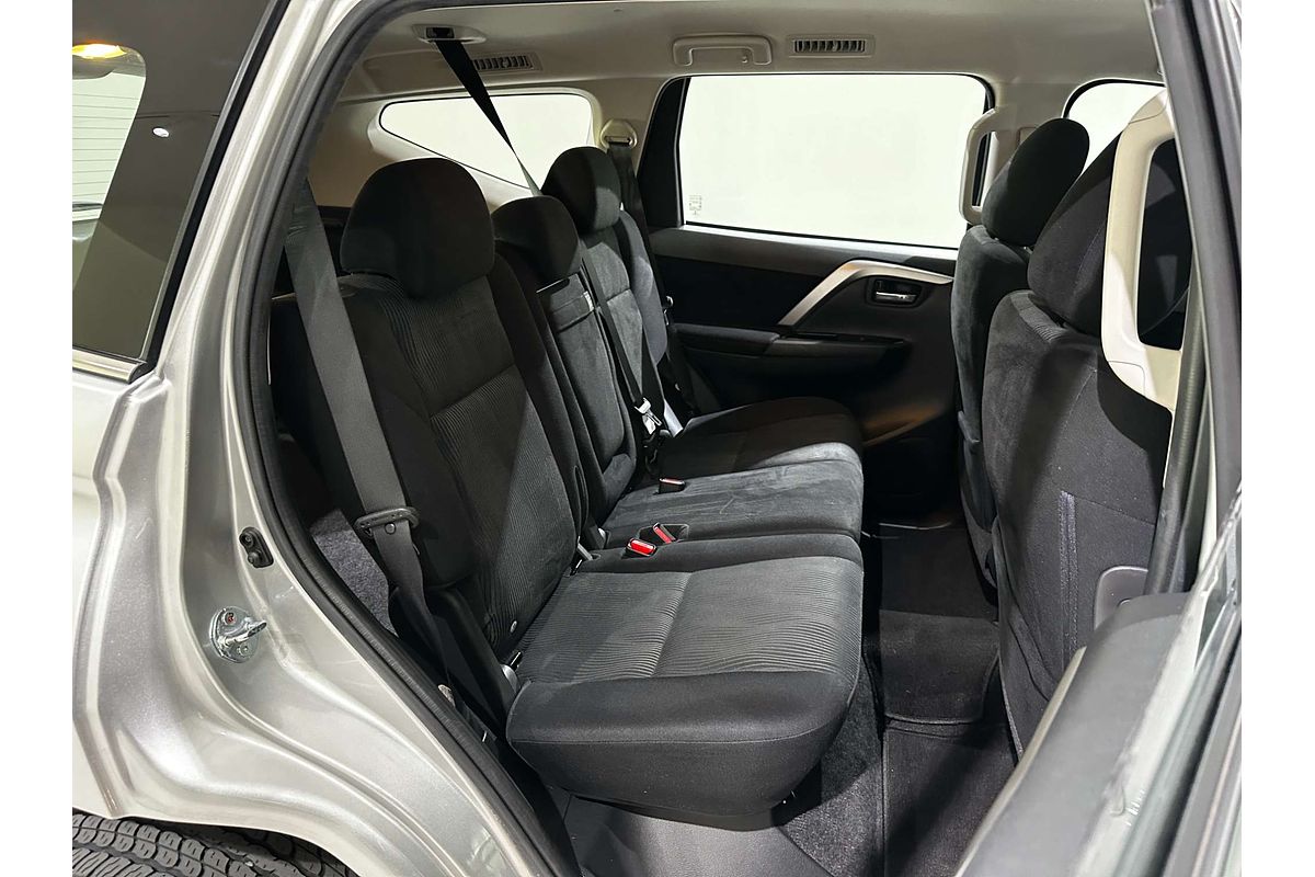 2021 Mitsubishi Pajero Sport GLX QF