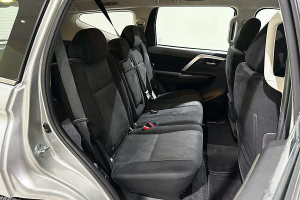 2021 Mitsubishi Pajero Sport GLX QF