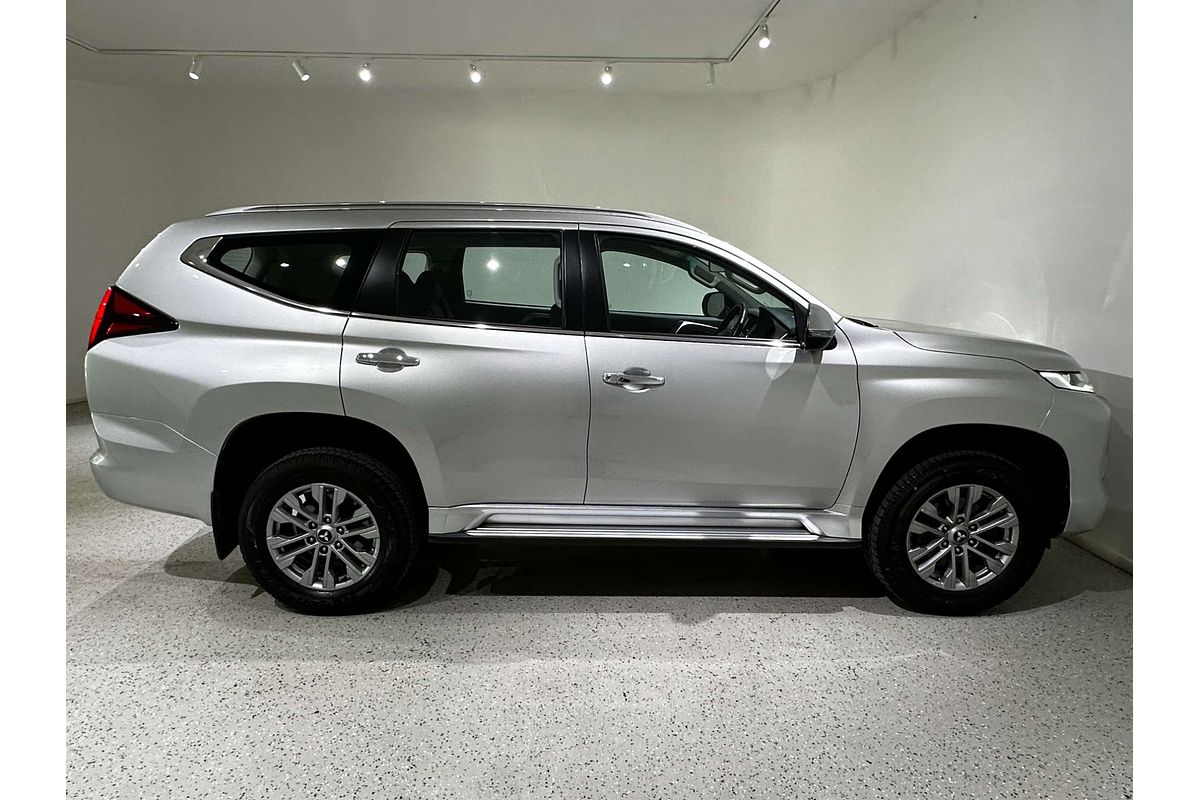2021 Mitsubishi Pajero Sport GLX QF