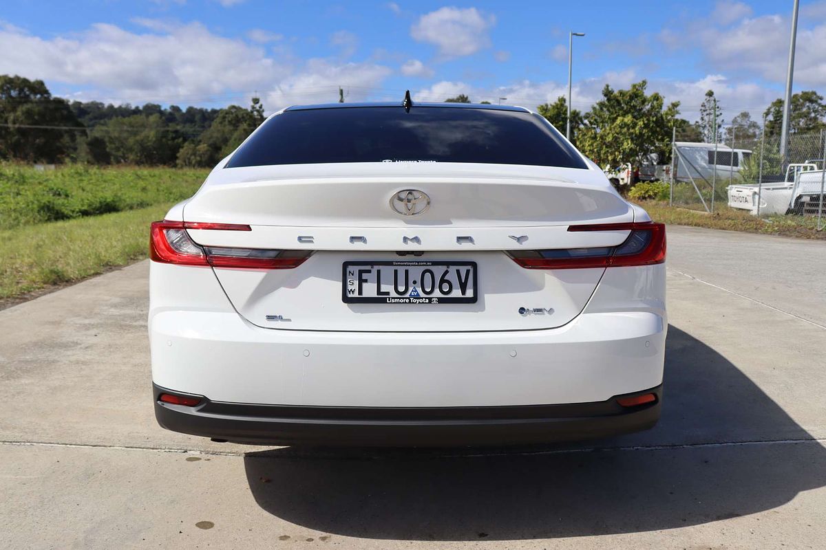 2024 Toyota Camry SL AXVH80R