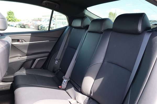 2024 Toyota Camry SL AXVH80R