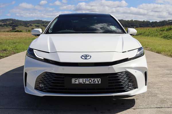 2024 Toyota Camry SL AXVH80R