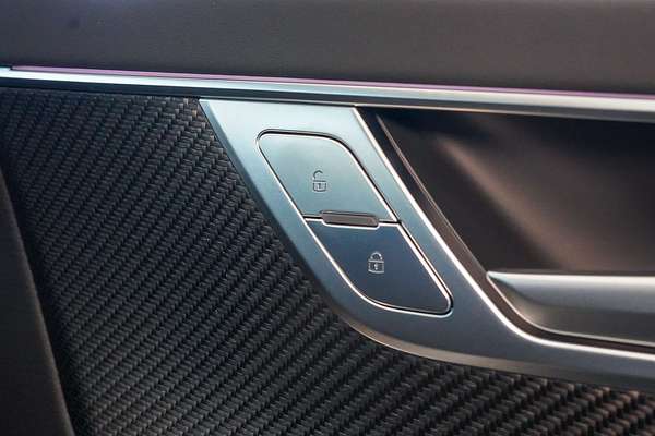 2025 Audi RS7 Performance 4K