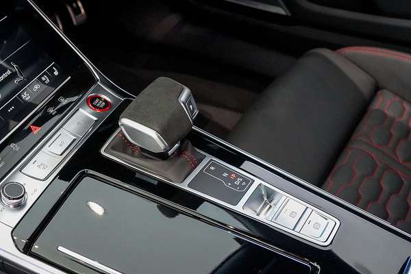 2025 Audi RS7 Performance 4K