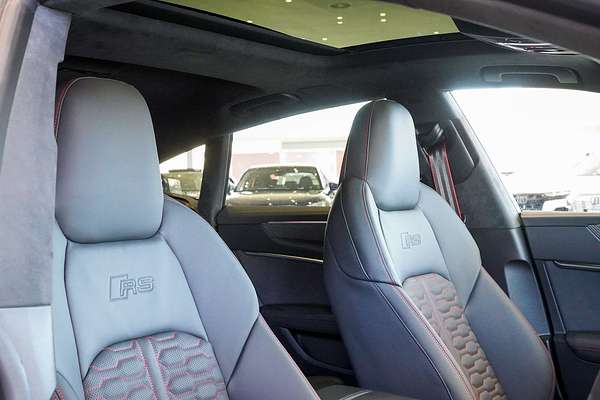2025 Audi RS7 Performance 4K