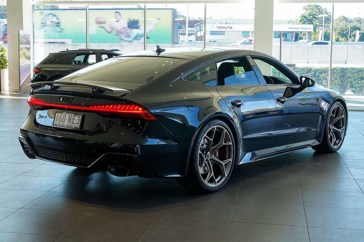 2025 Audi RS7 Performance 4K