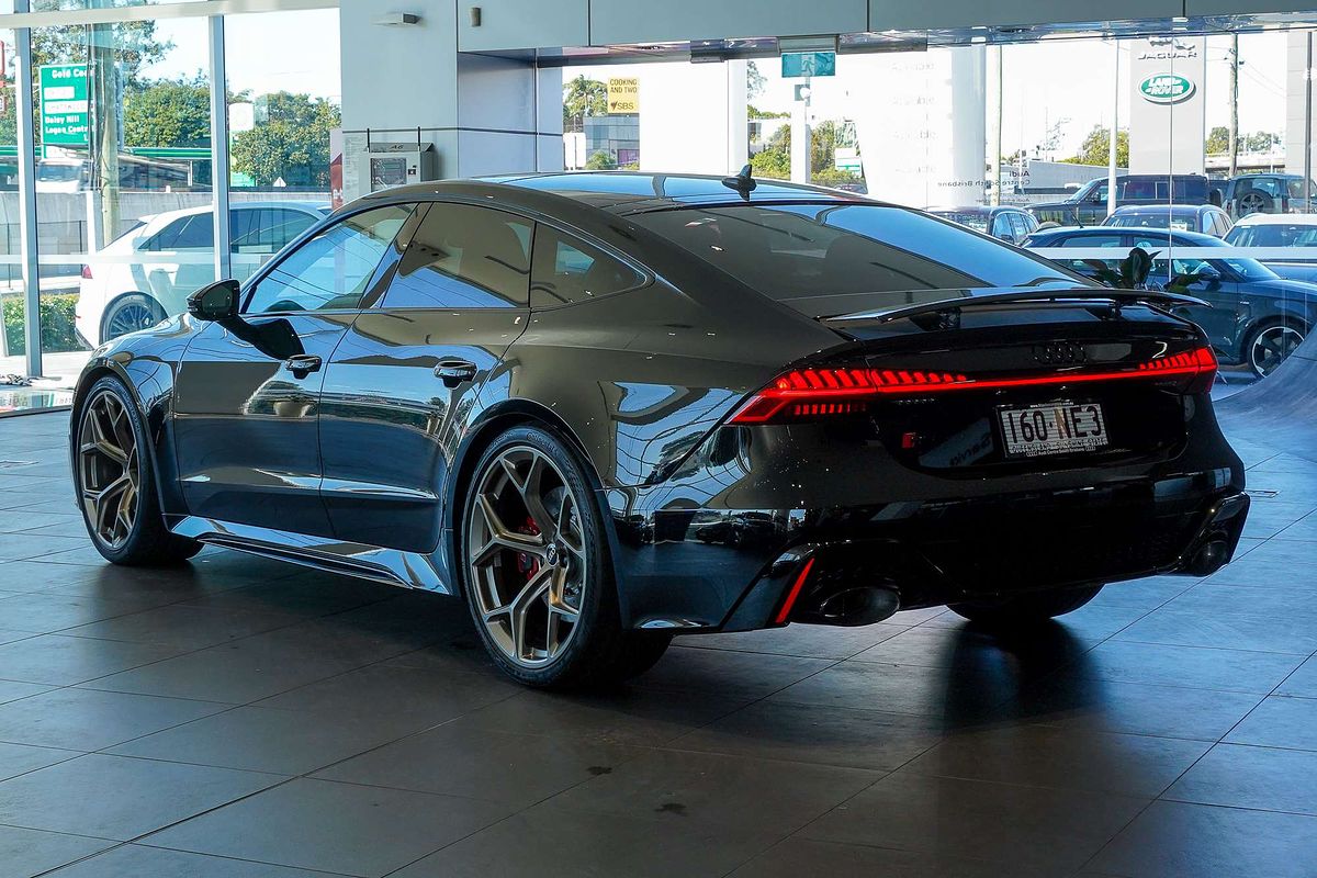 2025 Audi RS7 Performance 4K