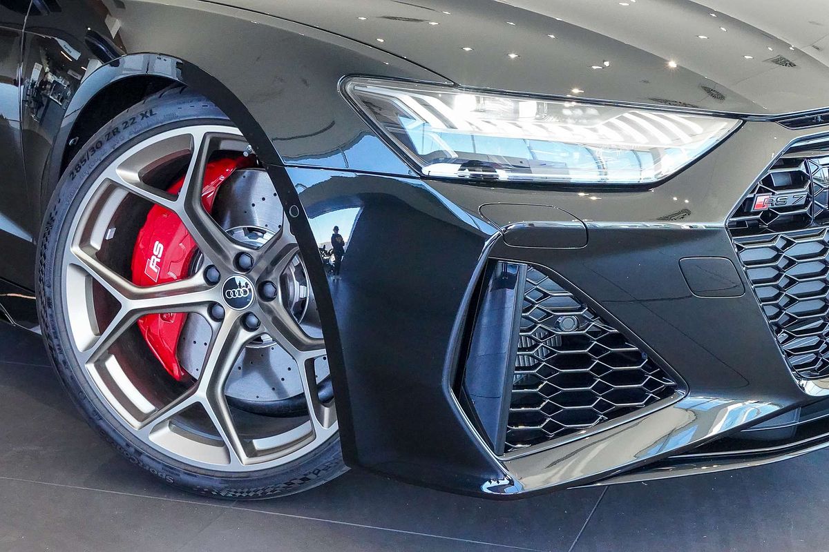2025 Audi RS7 Performance 4K