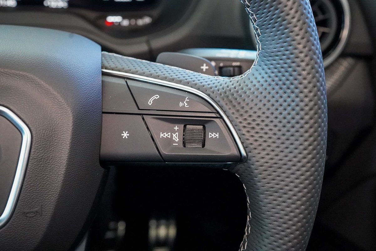 2024 Audi SQ2 GA