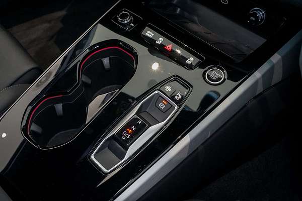 2025 Audi A5 TFSI 150kW S line B10