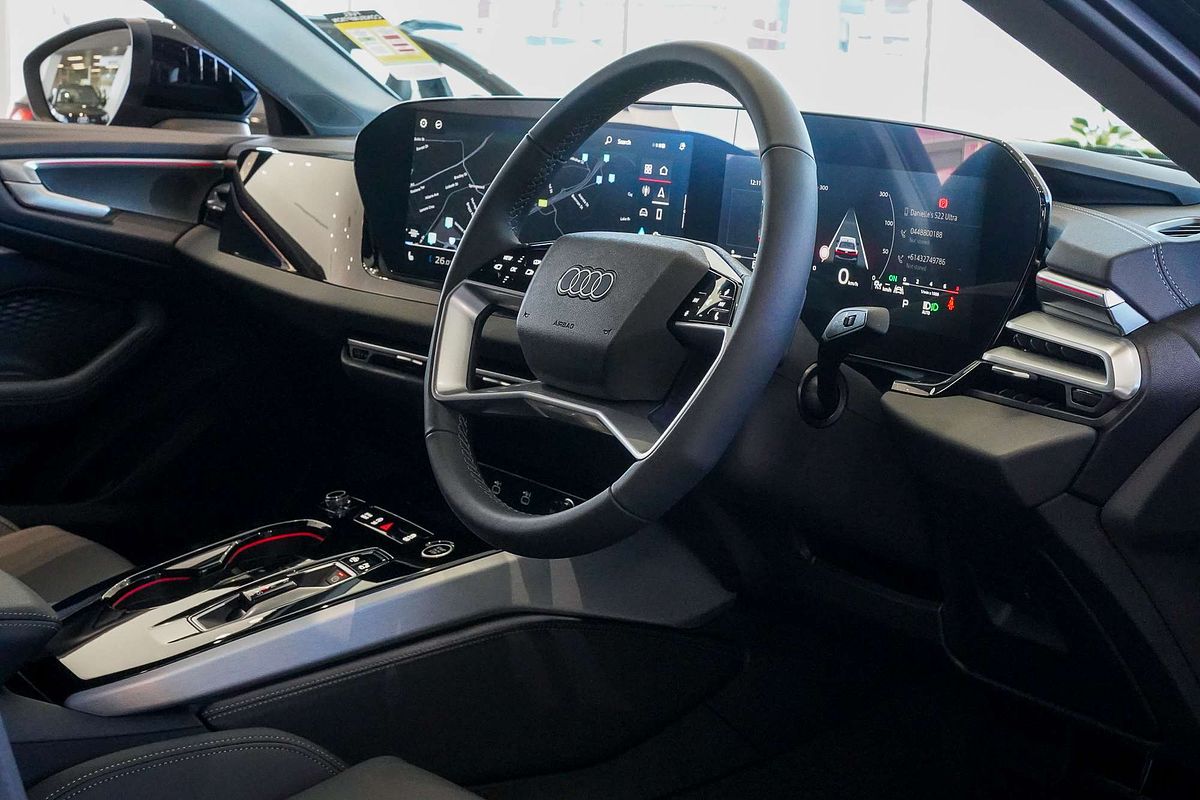 2025 Audi A5 TFSI 150kW S line B10