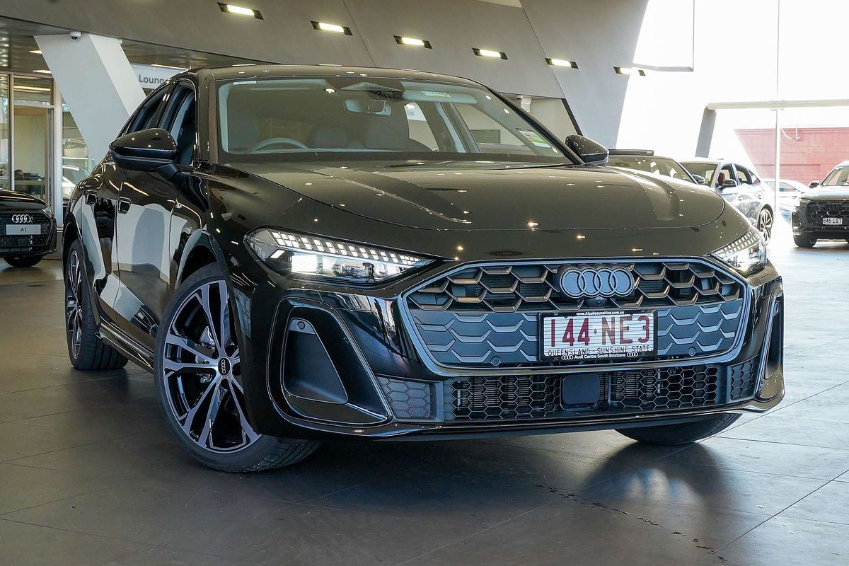 2025 Audi A5 TFSI 150kW S line B10