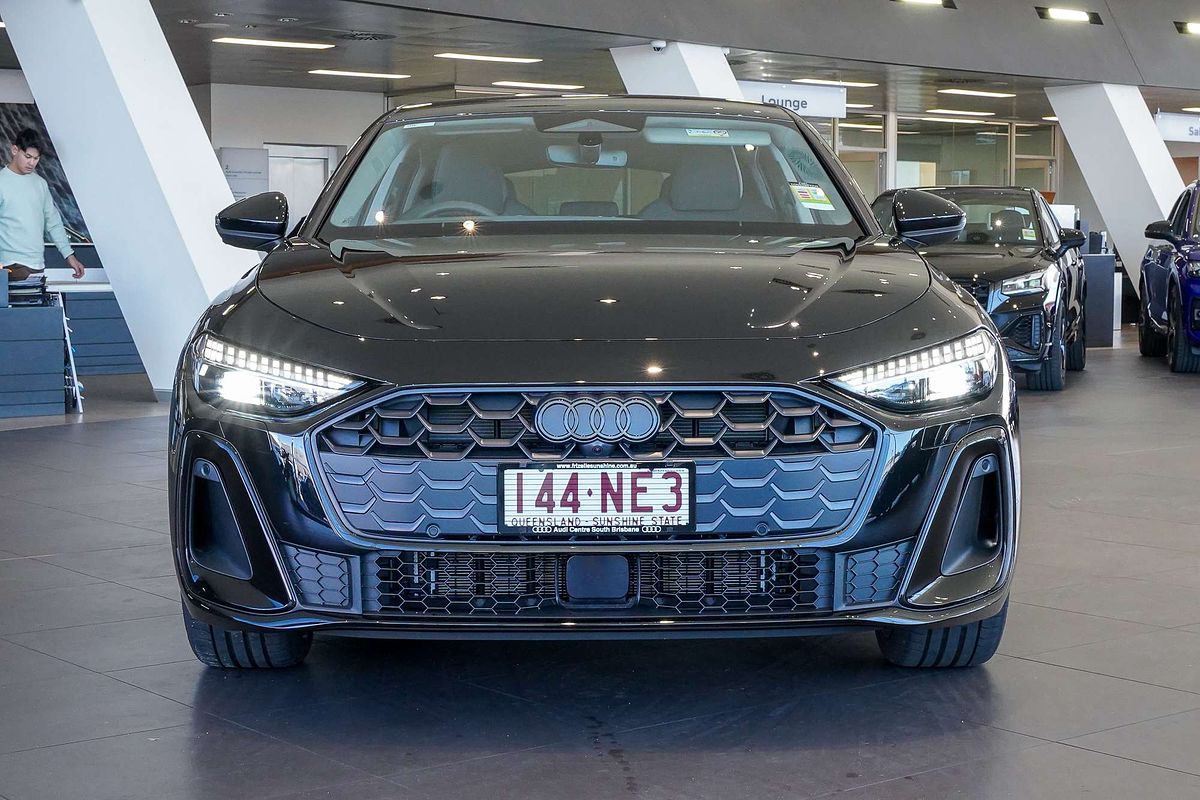 2025 Audi A5 TFSI 150kW S line B10