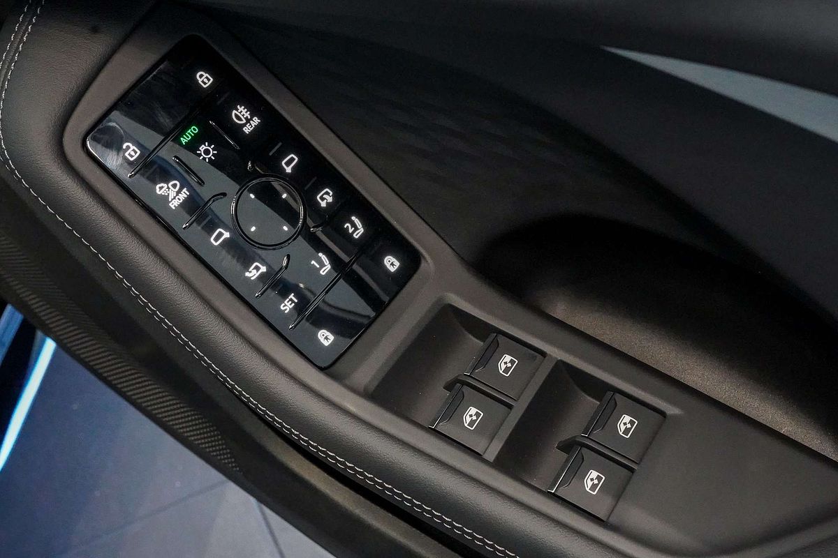 2025 Audi A5 TFSI 150kW S line B10