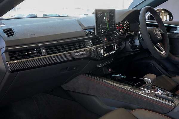 2024 Audi RS5 F5