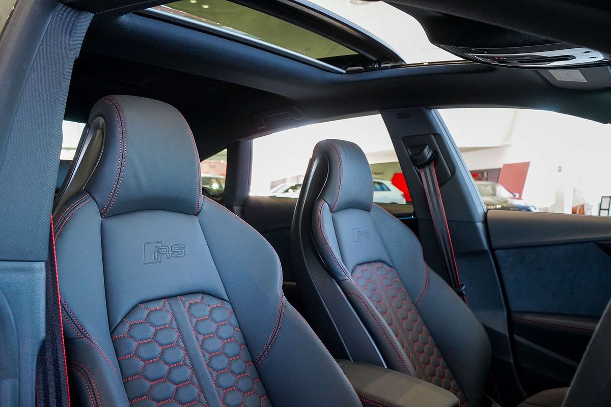 2024 Audi RS5 F5