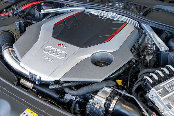 2024 Audi RS5 F5