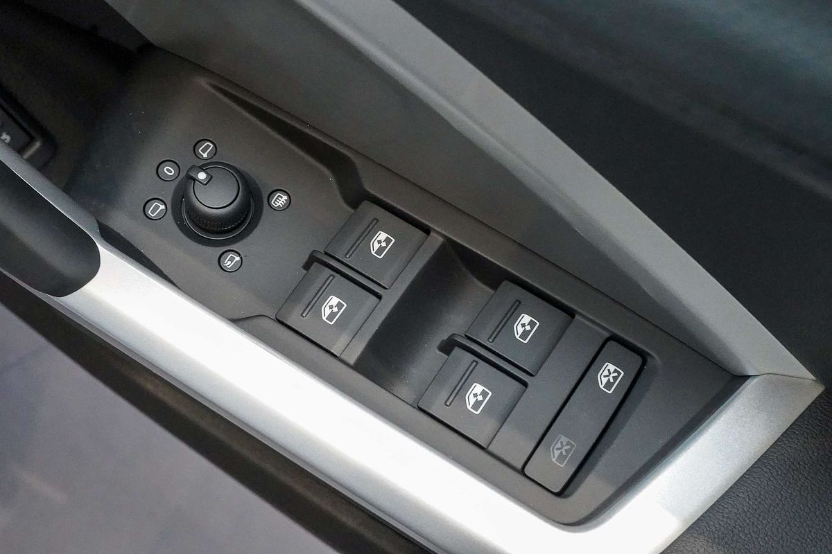 2024 Audi Q3 35 TFSI F3