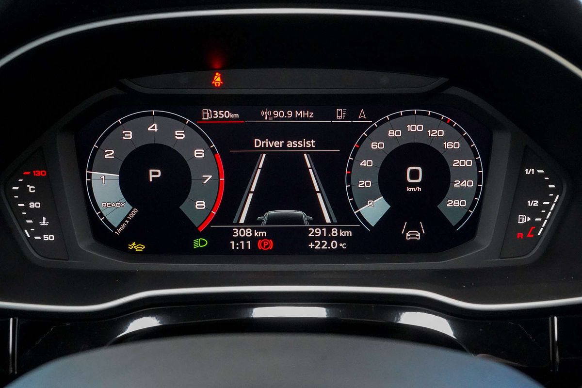 2024 Audi Q3 35 TFSI F3