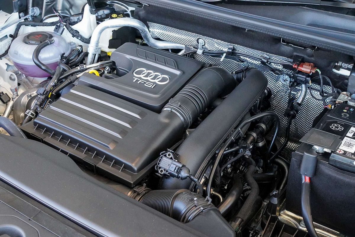 2024 Audi Q3 35 TFSI F3