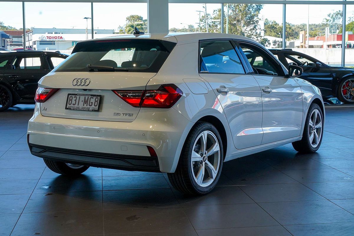 2024 Audi A1 40 TFSI S line GB