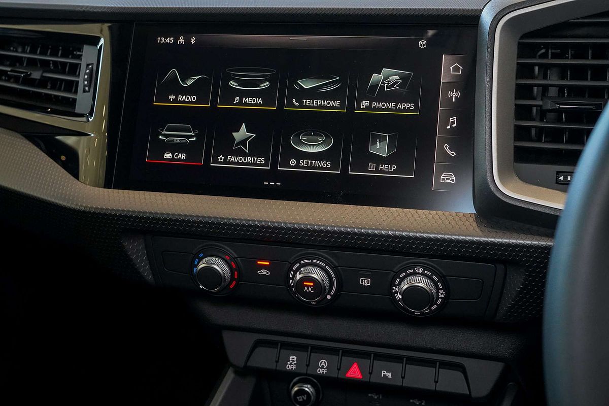 2024 Audi A1 40 TFSI S line GB