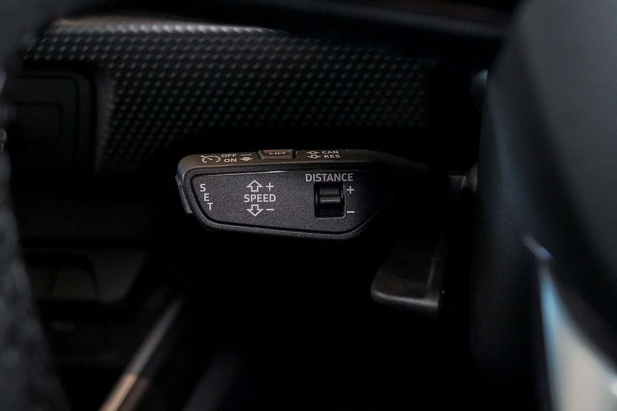 2024 Audi A1 40 TFSI S line GB