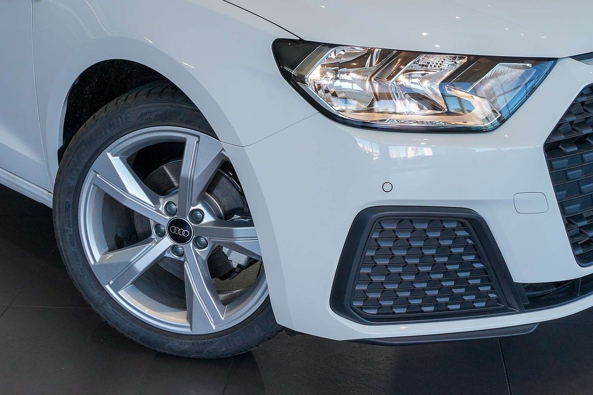 2024 Audi A1 40 TFSI S line GB