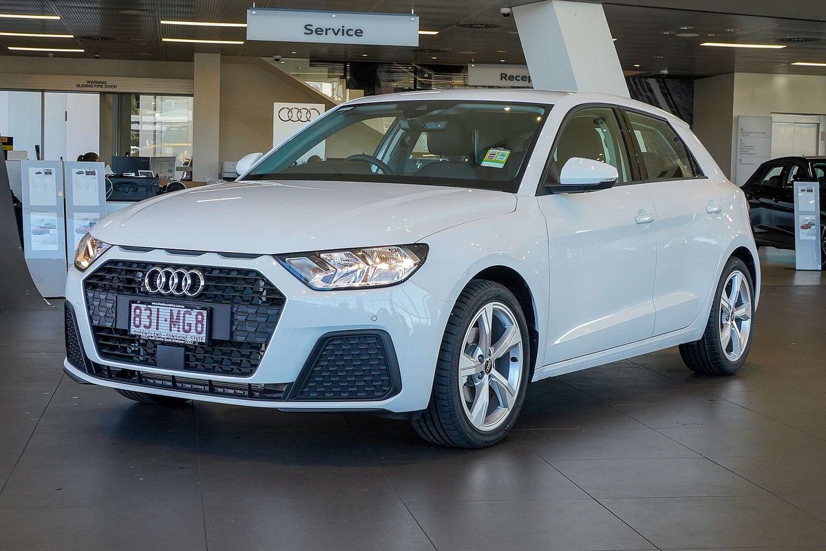2024 Audi A1 40 TFSI S line GB