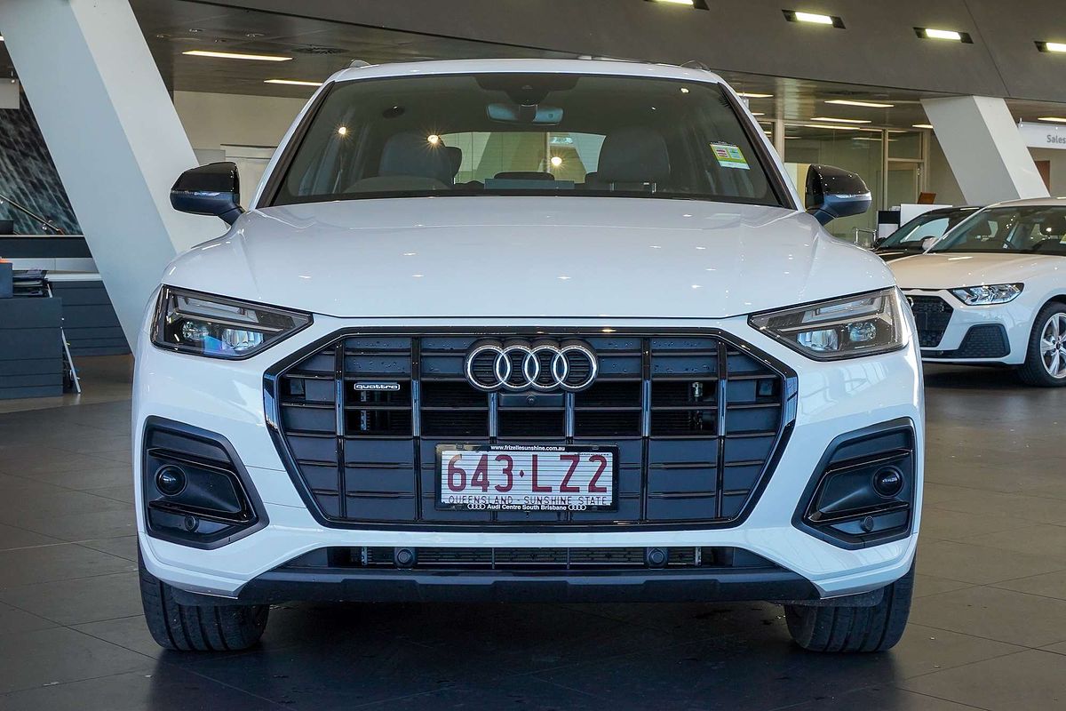2024 Audi Q5 40 TDI Sport FY