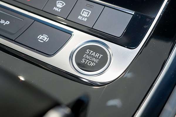 2024 Audi Q7 55 TFSI S line 4M
