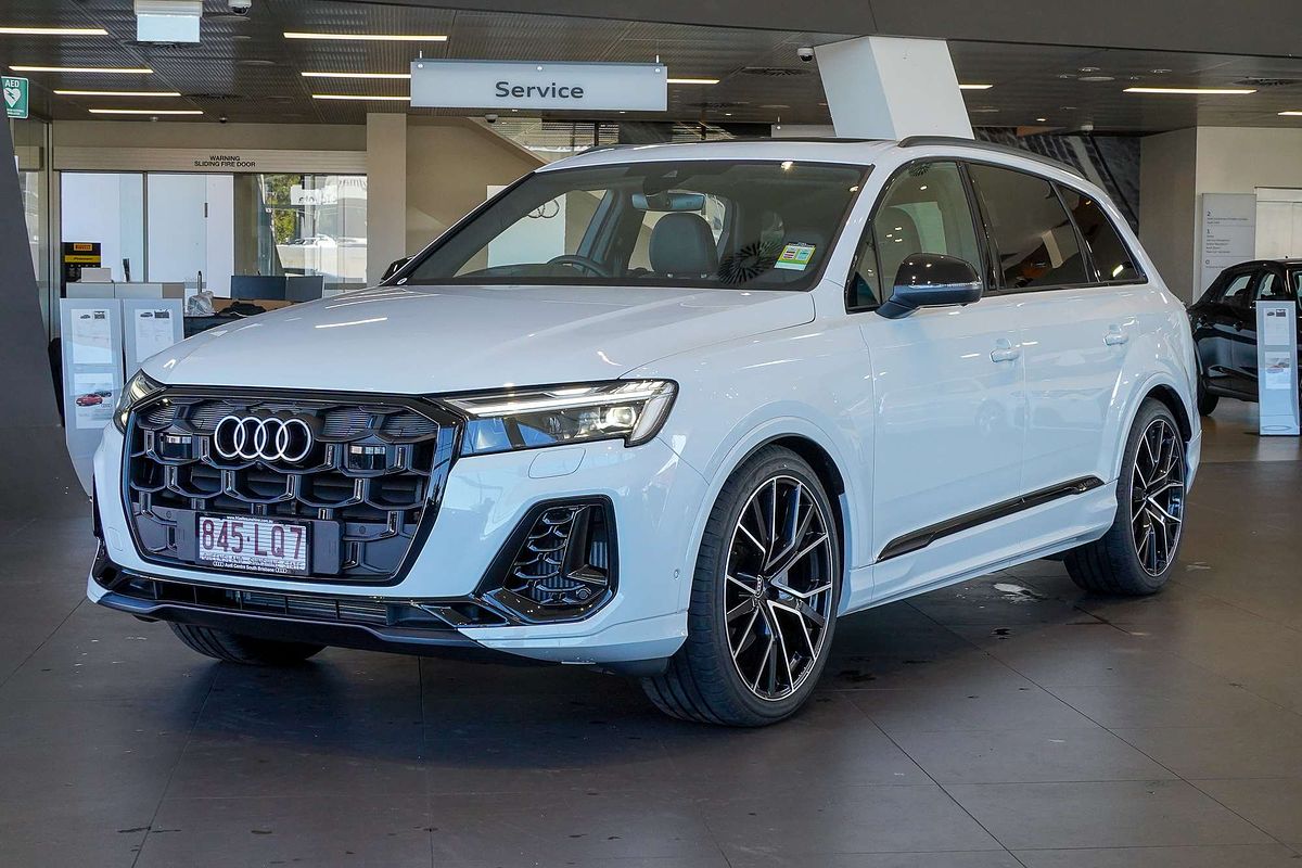 2024 Audi Q7 55 TFSI S line 4M