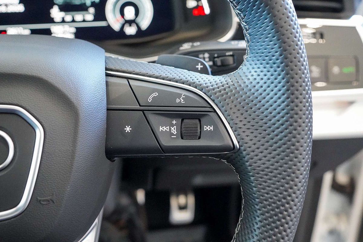 2024 Audi Q7 55 TFSI S line 4M