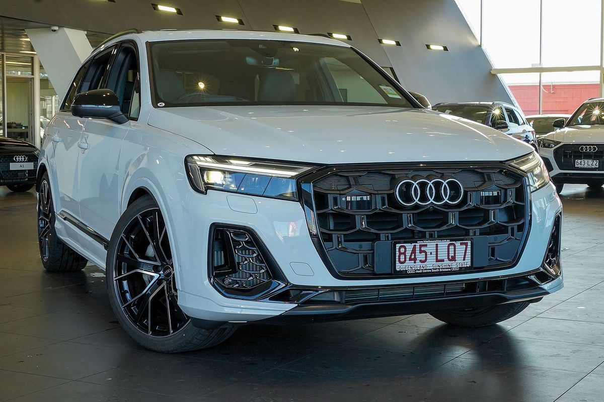 2024 Audi Q7 55 TFSI S line 4M