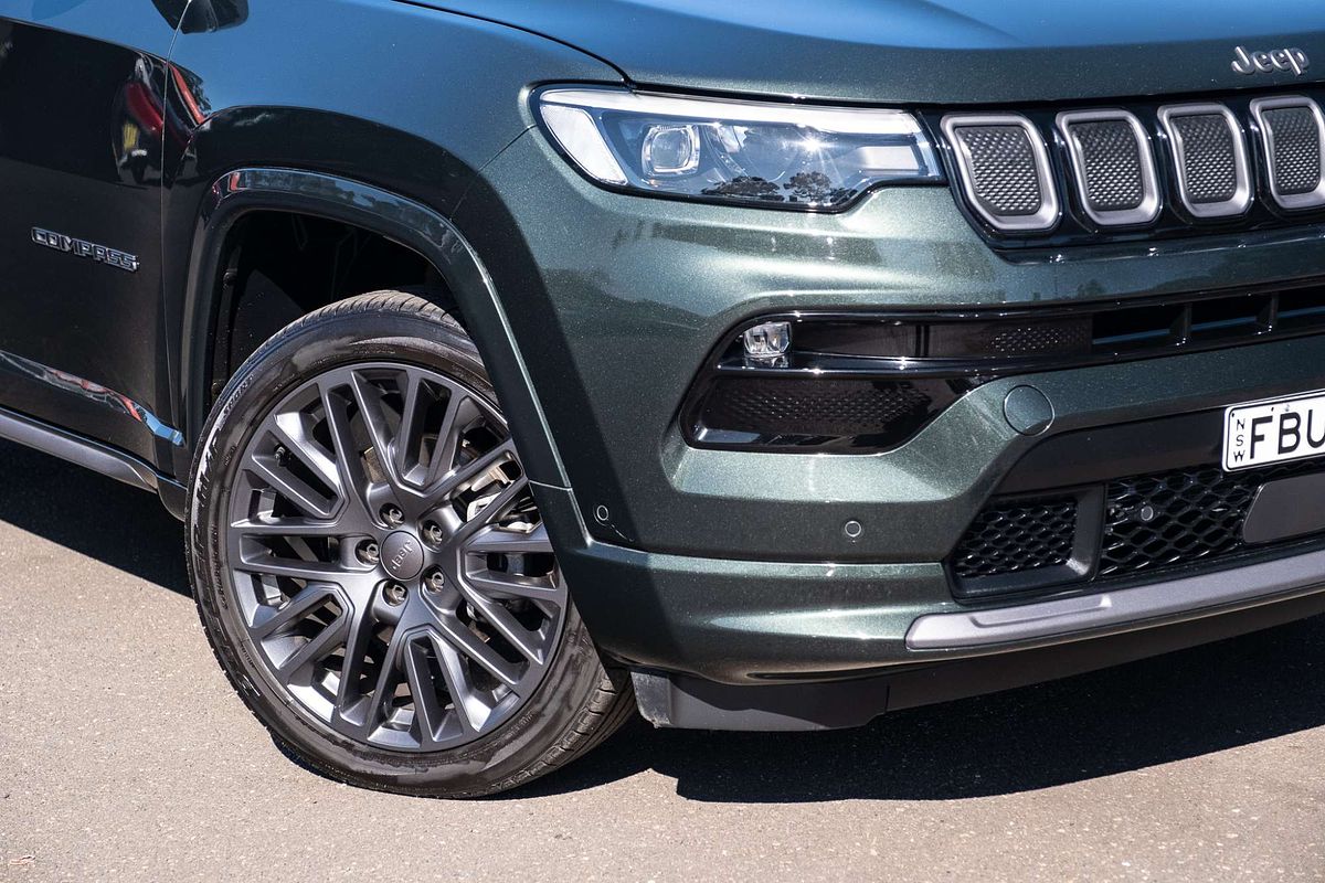 2022 Jeep Compass S-Limited M6