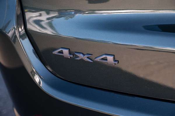 2022 Jeep Compass S-Limited M6