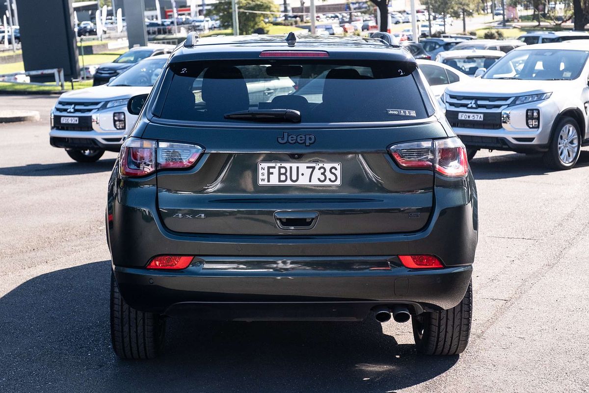 2022 Jeep Compass S-Limited M6