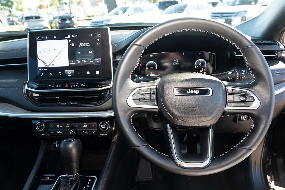 2022 Jeep Compass S-Limited M6