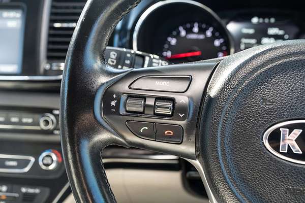 2015 Kia Carnival Platinum YP