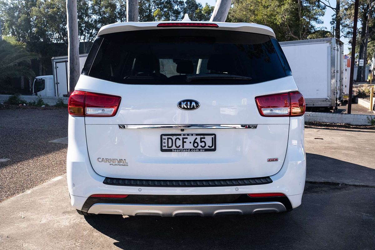 2015 Kia Carnival Platinum YP