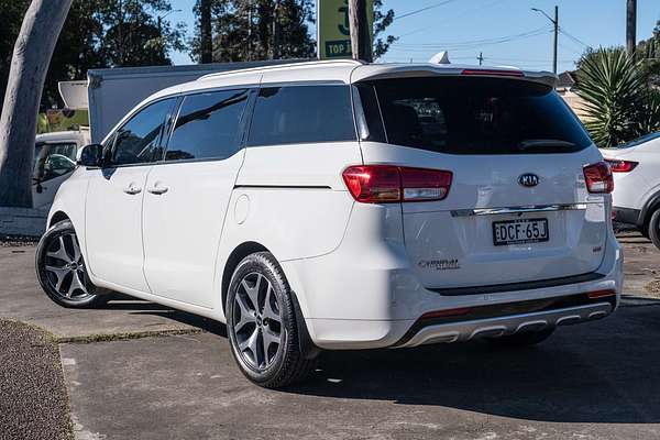 2015 Kia Carnival Platinum YP