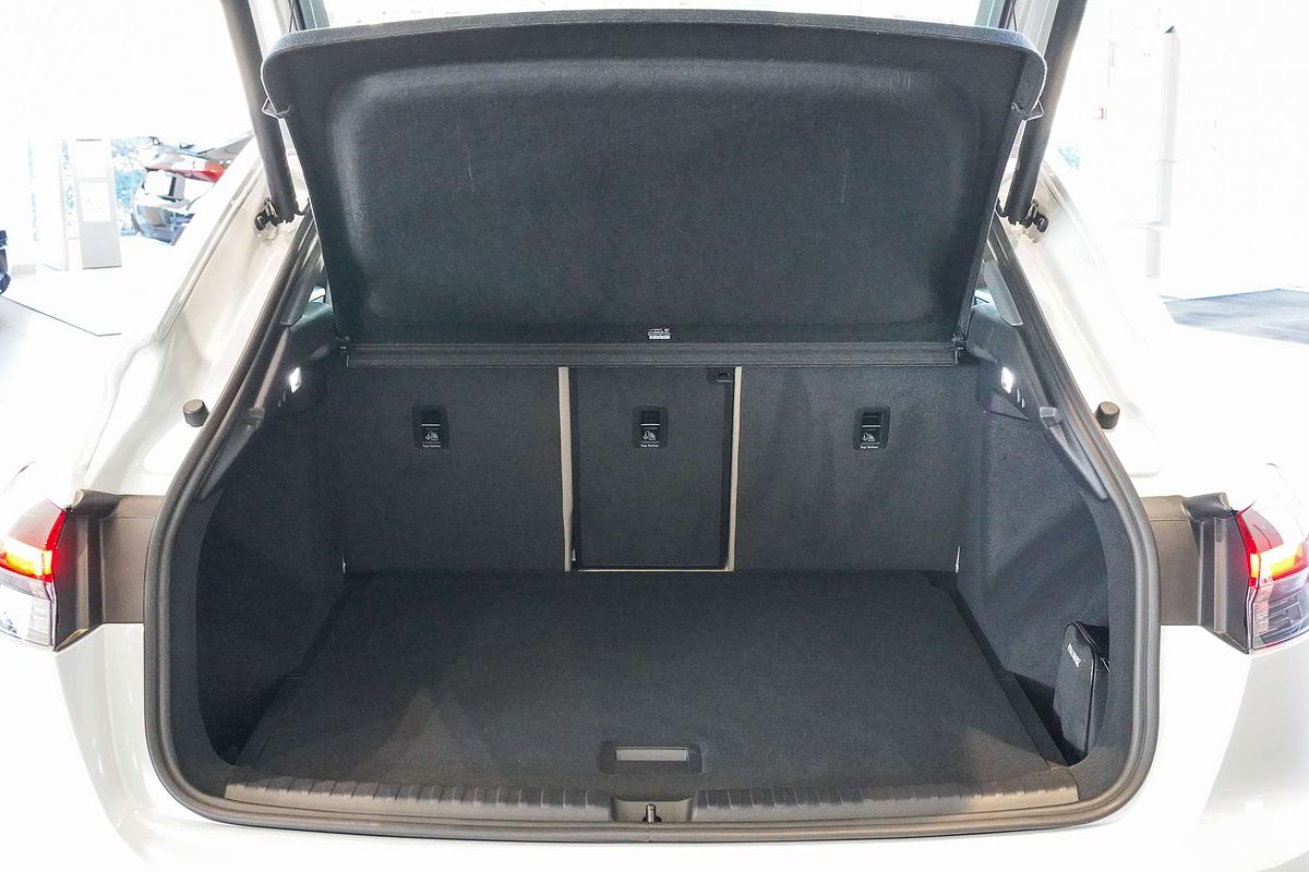 2024 Audi Q4 e-tron 45 F4