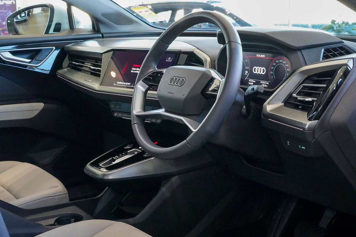 2024 Audi Q4 e-tron 45 F4