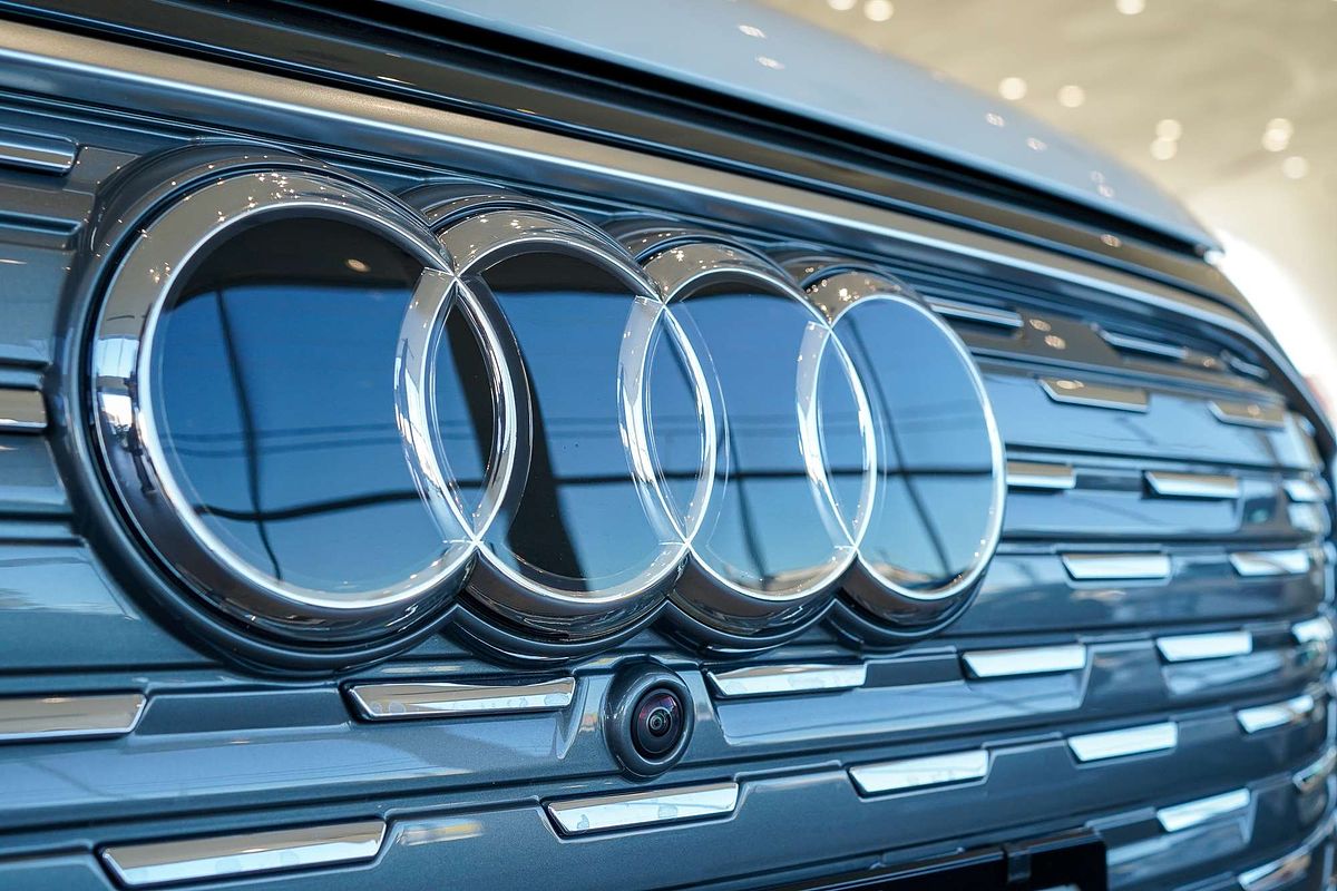 2024 Audi Q4 e-tron 45 F4