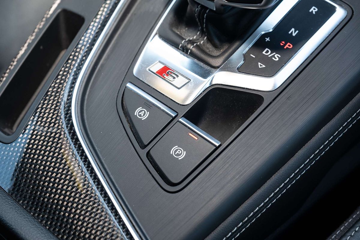 2017 Audi S5  F5