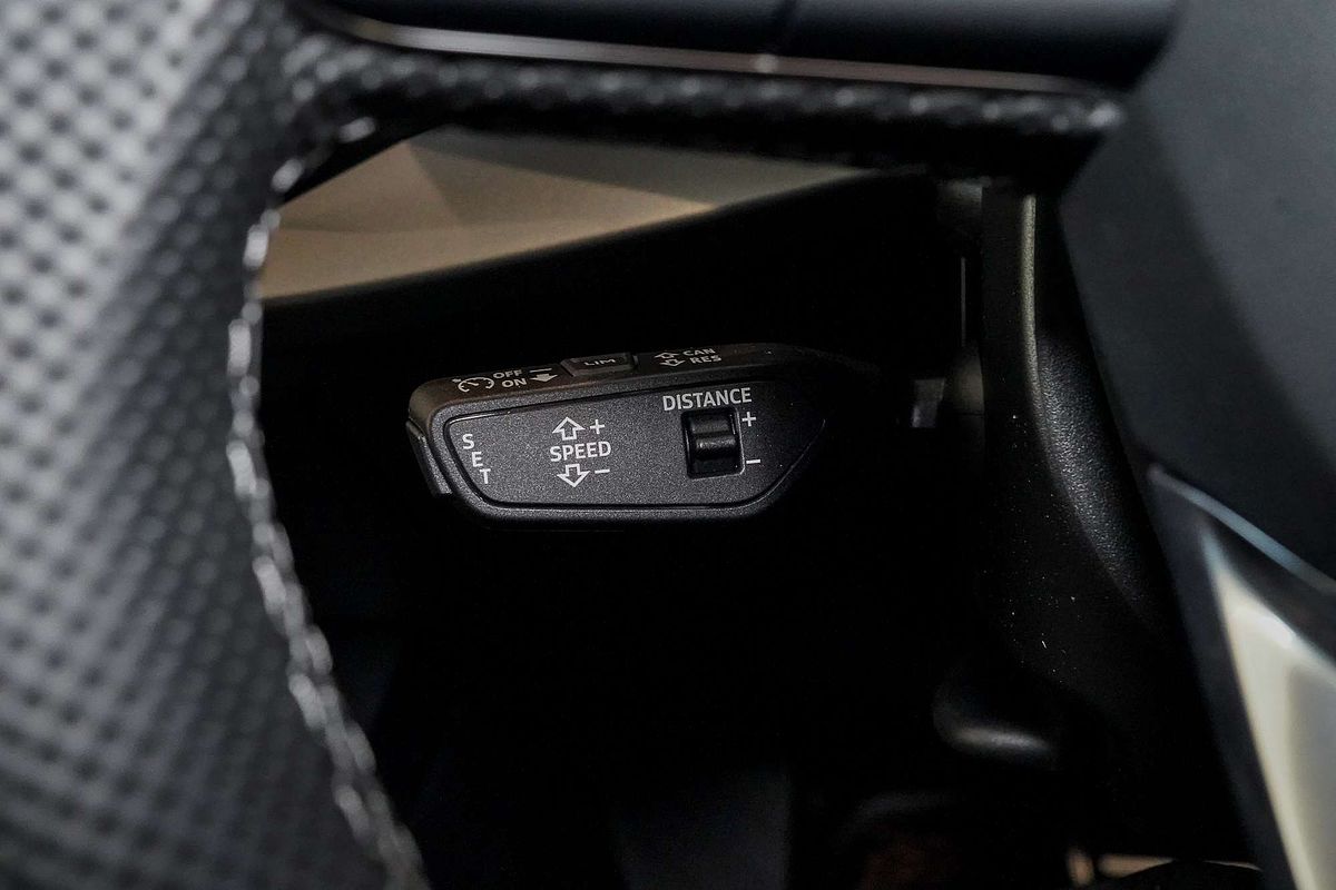 2025 Audi A3 35 TFSI S line GY