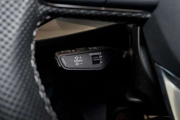2025 Audi A3 35 TFSI S line GY