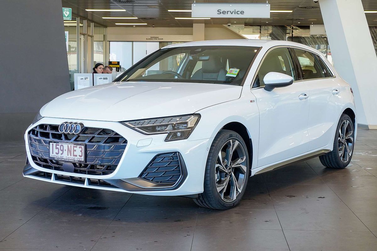 2025 Audi A3 35 TFSI S line GY